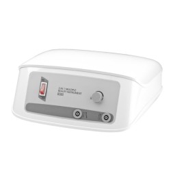 Appareil cosmétique professionnel Elegante 861 3 en 1 — microdermabrasion + aspiration + spray