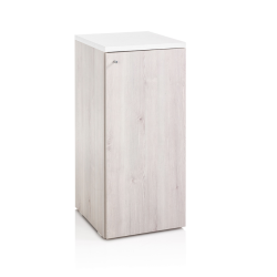 White Closed service cabinet - Un meuble de service fermé et pratique