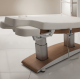 Une table de massage électrique professionnelle à quatre moteurs avec fonction de chromothérapie OCEAN WOOD SPA (376.002)