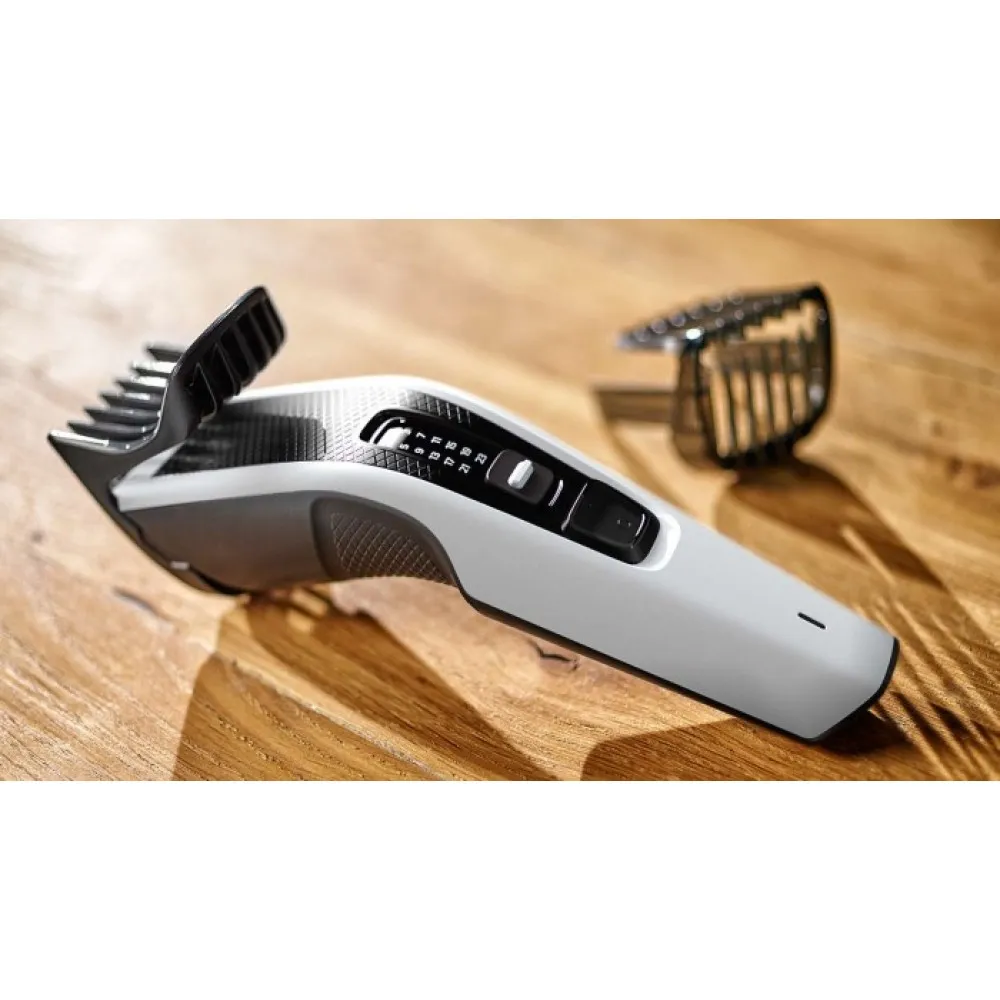 PHILIPS Hairclipper Series 3000 Tondeuse à cheveux HC3521/15