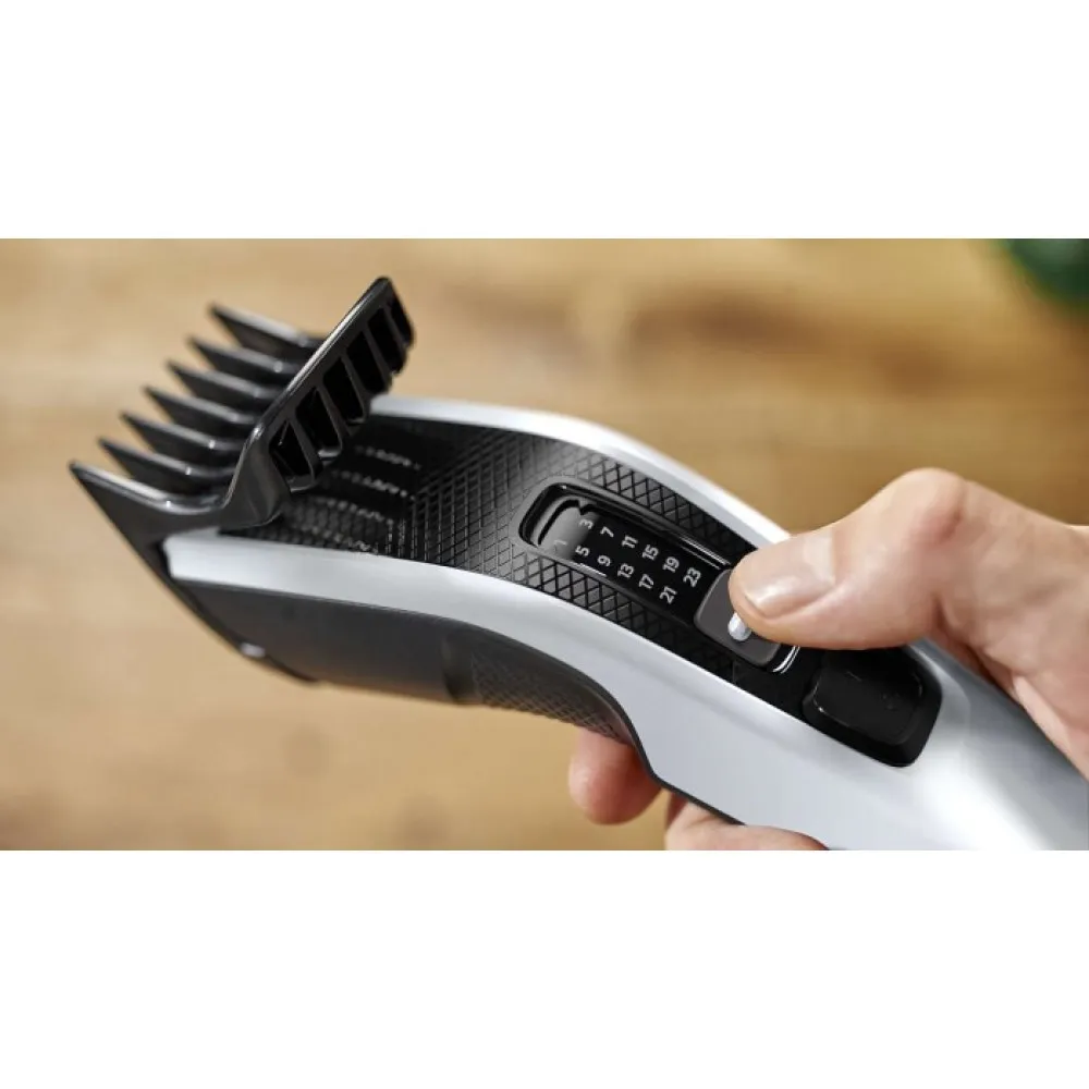 PHILIPS Hairclipper Series 3000 Tondeuse à cheveux HC3521/15